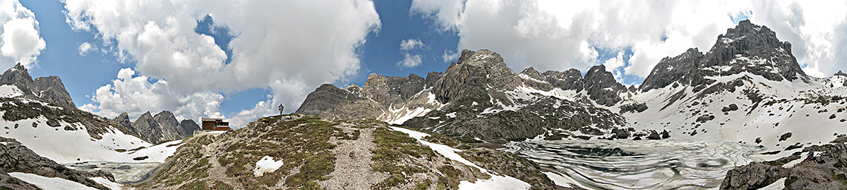 Karlsbaderh&uuml;tte