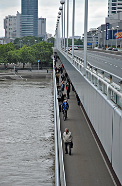 Hochwasser 2013 Reichsbr&uuml;cke