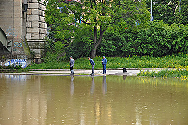 Hochwasser 2013 S-Bahnbr&uuml;cke
