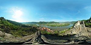 Dürnstein - click to enlarge (148kB)